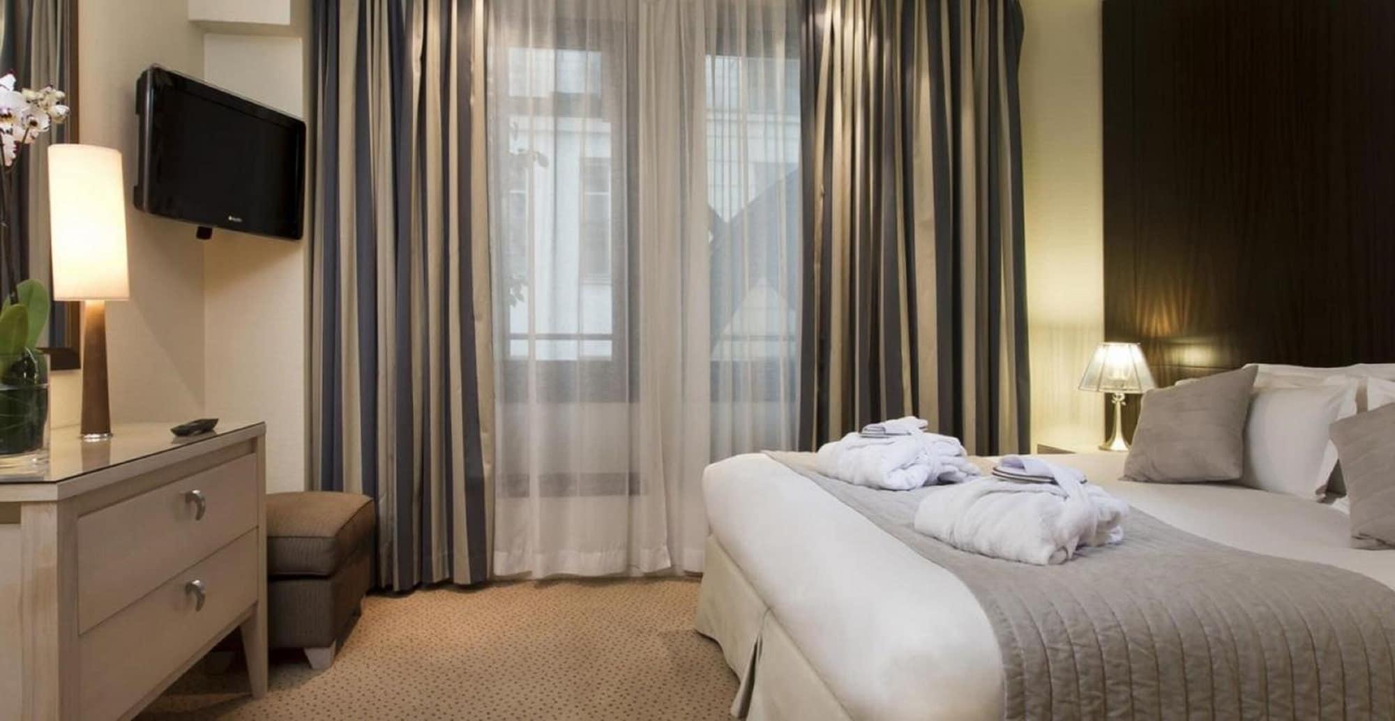 Hotel Le Pera Paris Dış mekan fotoğraf